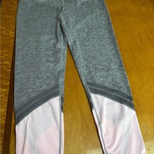 Gray and Pink 3/4 length capri. Medium NWT.